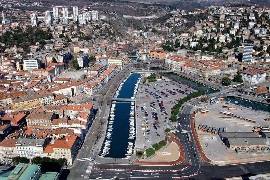 City Life Rijeka Luaran gambar